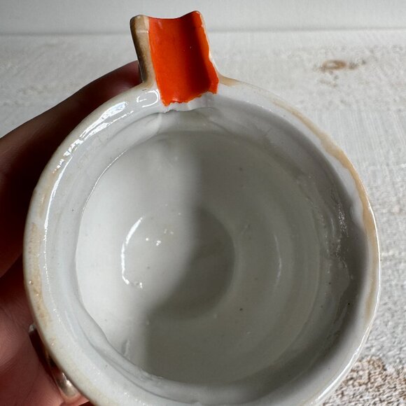 Novelty Mini Chamber Pot Ashtray " Here is my Regards " Quote Ashtray - Picture 6 of 7